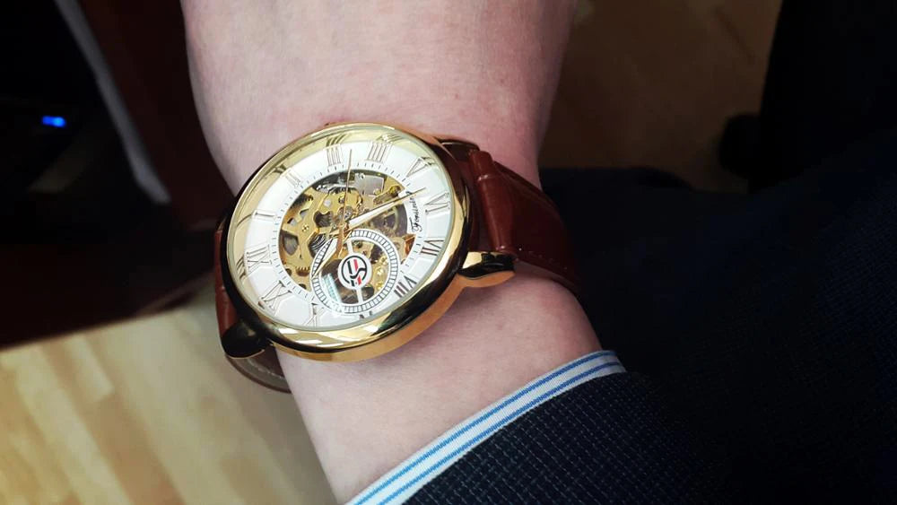 Luxury Skeleton Watch – Black & Gold Mechanical Edition