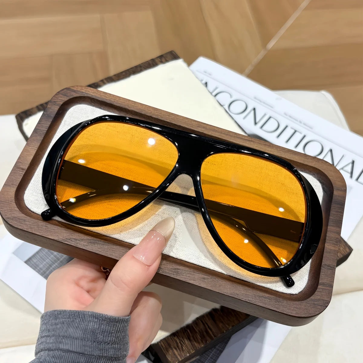 Classic Square Retro Sunglasses