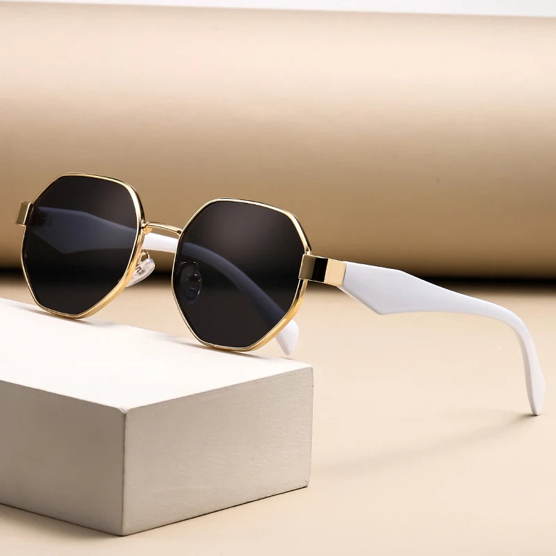 Retro Round Frame Sunglasses
